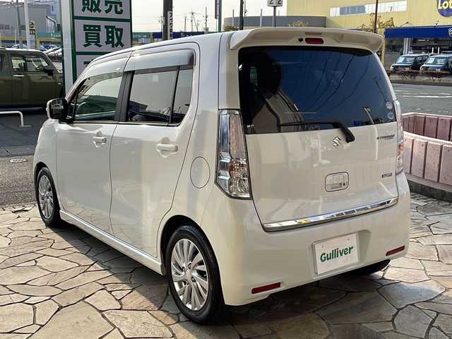 スズキ ワゴンＲ スティングレー X 静岡県 2015(平27)年 5.1万km クリスタルホワイトP 衝突軽減システム/ABS/横滑り防止装置/ハロゲンヘッドライト/オートライト/シートヒーター（運転席）/純正フロアマット/純正アルミホイール/スマートキー/プッシュスタート/AAC