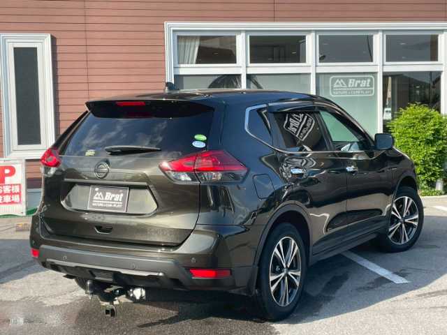 日産 エクストレイル 20X 栃木県 2018(平30)年 6.4万km チタニウムカーキ パイオニア7型ナビ/（CD/DVD/BT/ワンセグTV）/エマージェンシーブレーキ/プロパイロット/レーダークルコン/デジタルインナーミラー/アラウンドビューモニター/パワーバックドア/ドライブレコーダー/ヒルディセントコントロール/3列シート/ETC