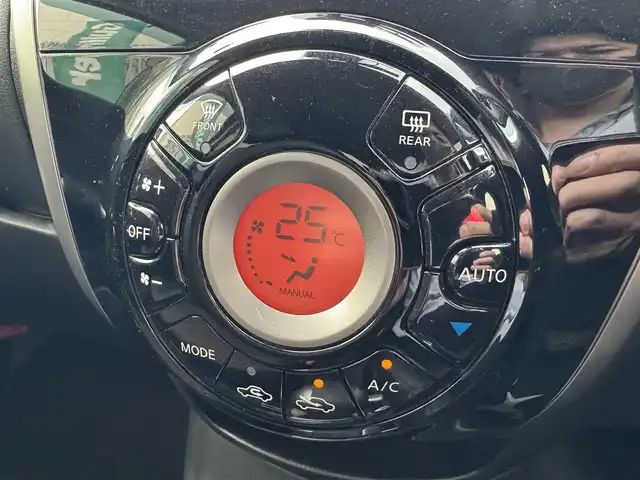 日産 ノート メダリスト エマージェンシーB 千葉県 2014(平26)年 5.1万km オーロラモーヴ エマージェンシーブレーキパッケージ/レーンキープアシスト/純正SDナビ/フルセグTV/バック&全方位カメラ/Bluetooth/コーナーセンサー/アイドリングストップ/ETC/ハーフレザーシート/社外14インチAW/スマートキー