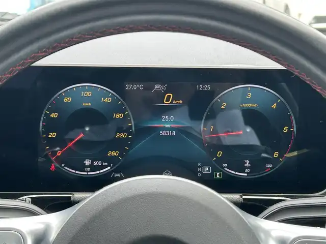 メルセデス・ベンツ Ｂ２００ｄ AMGライン 岡山県 2020(令2)年 5.9万km マウンテングレー 登録時走行距離58318キロ/純正メモリナビ/AM/FM/TV/Bluetooth/レーダーセーフティパッケージ/アクティブディスタンスアシスト・ディストロニック（自動再発信機能付）/・アクティブブレーキアシスト（歩行者/飛び出し機能付き）/アラウンドビューモニター/ブラインドスポットモニター/ヘッドアップディスプレイ/アイドリングストップ/レザーDINAMICAシート（レッドステッチ入）/シートヒーター（D＋N）/メモリー付きパワーシート/電動リアゲート/前後ドライブレコーダー/LEDヘッドライト/プッシュスタート/スマートキー/ETC2.0