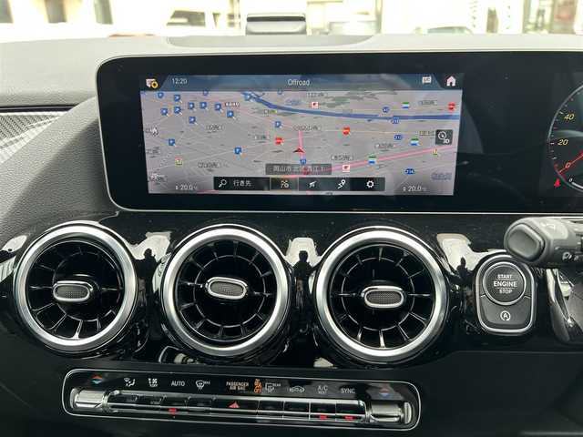 メルセデス・ベンツ Ｂ２００ｄ AMGライン 岡山県 2020(令2)年 5.9万km マウンテングレー 登録時走行距離58318キロ/純正メモリナビ/AM/FM/TV/Bluetooth/レーダーセーフティパッケージ/アクティブディスタンスアシスト・ディストロニック（自動再発信機能付）/・アクティブブレーキアシスト（歩行者/飛び出し機能付き）/アラウンドビューモニター/ブラインドスポットモニター/ヘッドアップディスプレイ/アイドリングストップ/レザーDINAMICAシート（レッドステッチ入）/シートヒーター（D＋N）/メモリー付きパワーシート/電動リアゲート/前後ドライブレコーダー/LEDヘッドライト/プッシュスタート/スマートキー/ETC2.0