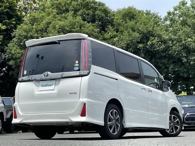 トヨタ ノア Si ダブルバイビーⅡ 東京都 2020(令2)年 2.3万km ホワイトパールクリスタルシャイン ワンオーナー/純正ナビ/フルセグTV/Bluetoothオーディオ/DVD再生/両側パワースライドドア/ETC/ドライブレコーダー(CA-XDR71GD)/LEDヘッドランプ/スマートキー/トヨタセーフティセンス/・プリクラッシュセーフティ/・レーンディパーチャーアラート/・オートマチックハイビーム