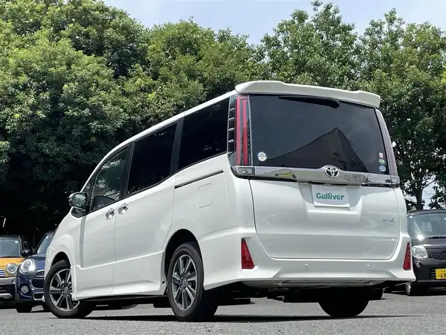 トヨタ ノア Si ダブルバイビーⅡ 東京都 2020(令2)年 2.3万km ホワイトパールクリスタルシャイン ワンオーナー/純正ナビ/フルセグTV/Bluetoothオーディオ/DVD再生/両側パワースライドドア/ETC/ドライブレコーダー(CA-XDR71GD)/LEDヘッドランプ/スマートキー/トヨタセーフティセンス/・プリクラッシュセーフティ/・レーンディパーチャーアラート/・オートマチックハイビーム