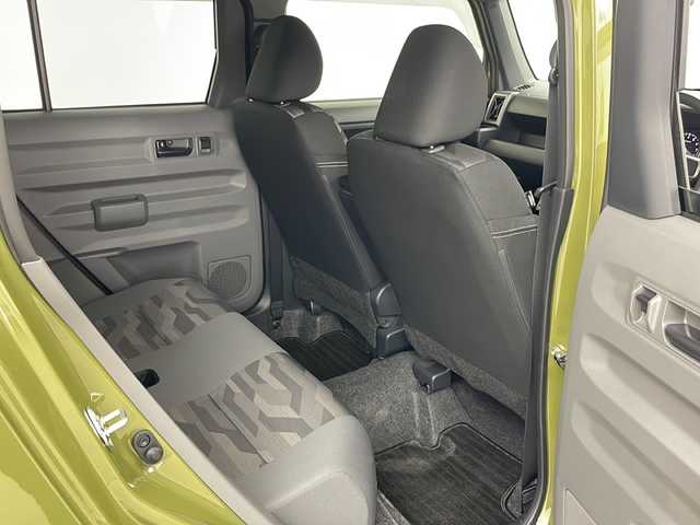 ダイハツ タフト G ダーククロムベンチャー 道央・札幌 2024(令6)年 0.7万km フォレストカーキメタリック ・９インチ純正ディスプレイオーディオ/・ＴＶ・ＢＴ・ＨＤＭＩ・ＡｐｐｌｅＣａｒＰｌａｙ・ＡｎｄｒｏｉｄＡｕｔｏ/・スマートアシスト/・衝突軽減ブレーキ/・先行車発進お知らせ機能/・車線逸脱警報/・標識認識機能/・ふらつき警報/・クリアランスソナー/・バックカメラ/・スカイルーフ/・電動パーキング/・ミラーヒーター/・ステアリングスイッチ/・ミラーヒーター/・ＰＷＲスイッチ/・オートライトマチックハイビーム/・ドアバイザー/・ＬＥＤヘッドライト・フォグ/・革巻きステアリング/・スマートキー/・スペアキー/・アイドリングストップ