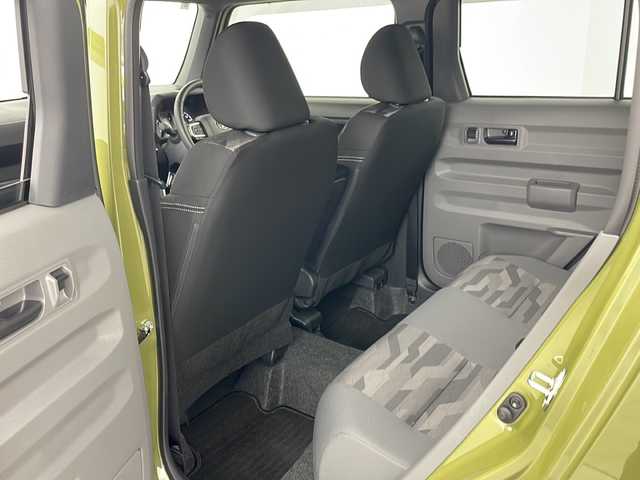 ダイハツ タフト G ダーククロムベンチャー 道央・札幌 2024(令6)年 0.7万km フォレストカーキメタリック ・９インチ純正ディスプレイオーディオ/・ＴＶ・ＢＴ・ＨＤＭＩ・ＡｐｐｌｅＣａｒＰｌａｙ・ＡｎｄｒｏｉｄＡｕｔｏ/・スマートアシスト/・衝突軽減ブレーキ/・先行車発進お知らせ機能/・車線逸脱警報/・標識認識機能/・ふらつき警報/・クリアランスソナー/・バックカメラ/・スカイルーフ/・電動パーキング/・ミラーヒーター/・ステアリングスイッチ/・ミラーヒーター/・ＰＷＲスイッチ/・オートライトマチックハイビーム/・ドアバイザー/・ＬＥＤヘッドライト・フォグ/・革巻きステアリング/・スマートキー/・スペアキー/・アイドリングストップ