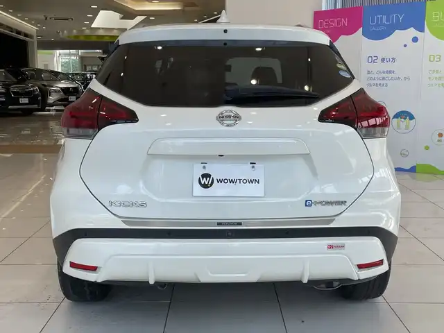 日産 キックス X ツートーンインテリアED 埼玉県 2020(令2)年 3.7万km ブリリアントホワイトパール プロパイロット/純正9インチナビ/ CD/DVD/BT/フルセグ/USB/アラウンドビューモニター/レーダークルーズコントロール/レーンキープアシスト/シートヒーター/ステアリングヒーター/オートブレーキホールド/デジタルインナーミラー/純正17インチアルミホイール/ETC/スマートキー×2/禁煙車