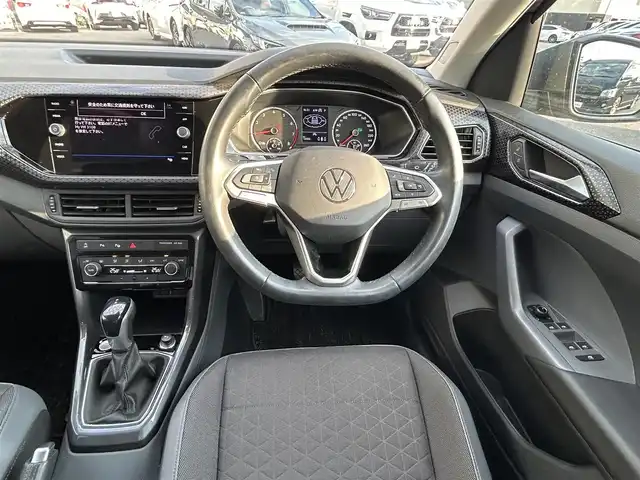 フォルクスワーゲン ＶＷ Ｔ－クロス TSI スタイル 愛知県 2021(令3)年 1.5万km ガンＭ ワンオーナー /スマートキー/プッシュスタート/純正ナビ/BT/バックカメラ/ビルトイン2.0ETC/純正17インチAW/アクティブクルーズコントロール/レーンキープアシスト/パーキングアシスト/クリアランスソナー /前後ドライブレコーダー/オートライト/純正フロアマット/ルーフレール/取説、保証書/スペアキー