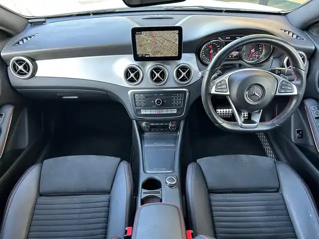メルセデス・ベンツ ＣＬＡ１８０ Sブレイク　スポーツ 石川県 2017(平29)年 3.5万km 白 純正HDDナビ/　Bluetooth・AM/FM・CD・DVD・USB・AUX/フルセグTV/バックカメラ/ETC2.0/純正ドライブレコーダー/パワーシート（D+N席）/シートメモリー/シートヒーター（D+N席）/アンチロック・ブレーキ・システム/衝突被害軽減システム/横滑り防止装置/前後コーナーセンサー/レーンキープアシスト/盗難防止装置/パーキングアシスト/アイドリングストップ/エアバッグ（W+サイド）/カーテンエアバッグ/純正アルミホイール/スマートキー