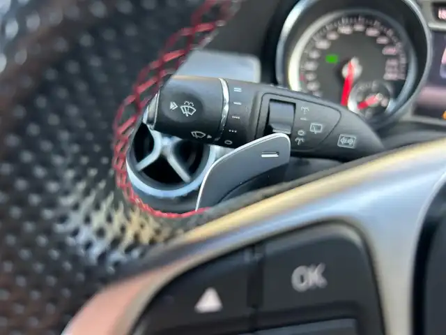 メルセデス・ベンツ ＣＬＡ１８０ Sブレイク　スポーツ 石川県 2017(平29)年 3.5万km 白 純正HDDナビ/　Bluetooth・AM/FM・CD・DVD・USB・AUX/フルセグTV/バックカメラ/ETC2.0/純正ドライブレコーダー/パワーシート（D+N席）/シートメモリー/シートヒーター（D+N席）/アンチロック・ブレーキ・システム/衝突被害軽減システム/横滑り防止装置/前後コーナーセンサー/レーンキープアシスト/盗難防止装置/パーキングアシスト/アイドリングストップ/エアバッグ（W+サイド）/カーテンエアバッグ/純正アルミホイール/スマートキー