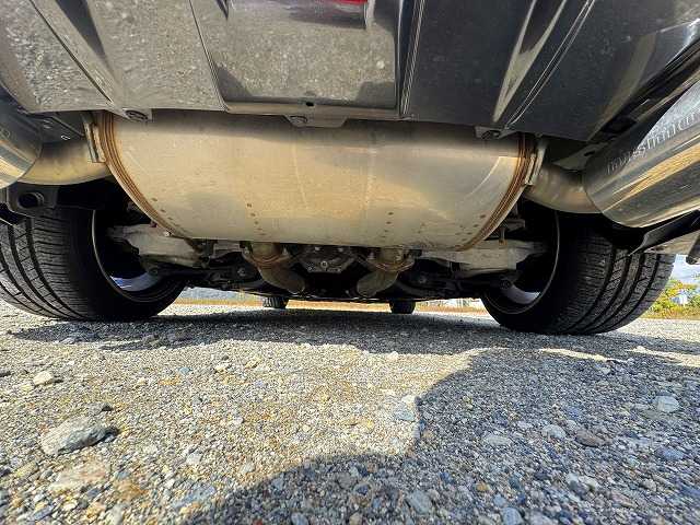 日産 フェアレディ Ｚ ニスモ 兵庫県 2014(平26)年 6.7万km ブリリアントシルバー TEIN車高調/ニスモエアロ/ニスモマフラー/社外ナビ/Bluetooth接続可/バックカメラ/フルセグTV/ETC/キセノンヘッドライト/ニスモ純正19インチAW/スマートキー/ハーフレザーシート/AUTOライト/ナビ連動ドラレコ