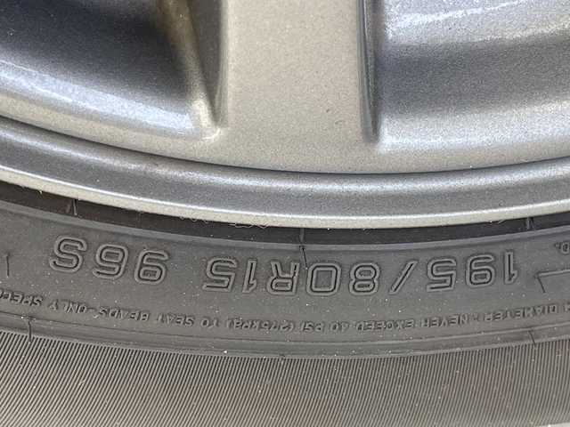 スズキ ジムニー シエラ JC 愛知県 2023(令5)年 1.3万km シルキーシルバーメタリック 純正ナビ　SDカードなし/クルーズコントロール/シートヒーター/純正アルミホイール/LEDヘッドライト/オートマチックハイビーム/ドライブレコーダー/衝突軽減システム/フルセグ/CD DVD/Bluetooth/ステアリングスイッチ/スマートキー/プッシュスタート