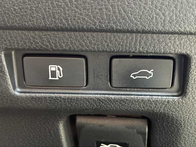 レクサス ＥＳ 300h バージョンL 愛知県 2021(令3)年 4.6万km グラファイトブラックガラスフレーク ワンオーナー/サンルーフ/純正メモリナビ/フルセグ・Bluetooth・CD・DVD・SD・USB・AUX/前後ドライブレコーダー/パノラミックビューモニター/ブラインドスポットモニター/ヘッドアップディスプレイ/プリクラッシュセーフティー/レーダークルーズコントロール/ロードトレーシングアシスト/ロードサインアシスト/パーキングサポートアラーム/クリアランスソナー/先行車発進お知らせ/タイヤ空気圧警報システム/三眼LEDヘッドライト/AC100V/電動リアゲート/電動パーキングブレーキ/LEDヘッドライト/オートハイビーム/電動リアサンシェード/D.N席エアーシート/全席シートヒーター/D・N席メモリ付きパワーシート/全席パワーシート/ウッドコンビ革巻きステアリング/ステアリングヒーター/ステアリングスイッチ/パドルシフト/ビルトインETC2.0/純正フロアマット/ISOFIX/コムテック製レーダー探知機/保証書/スペアキー（スマートキー・カードキー×１）/取扱説明書/ディーラー整備記録簿R6