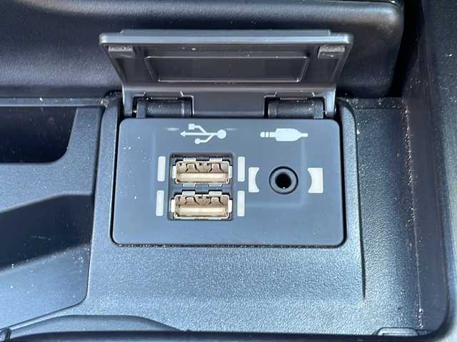 レクサス ＥＳ 300h バージョンL 愛知県 2021(令3)年 4.6万km グラファイトブラックガラスフレーク ワンオーナー/サンルーフ/純正メモリナビ/フルセグ・Bluetooth・CD・DVD・SD・USB・AUX/前後ドライブレコーダー/パノラミックビューモニター/ブラインドスポットモニター/ヘッドアップディスプレイ/プリクラッシュセーフティー/レーダークルーズコントロール/ロードトレーシングアシスト/ロードサインアシスト/パーキングサポートアラーム/クリアランスソナー/先行車発進お知らせ/タイヤ空気圧警報システム/三眼LEDヘッドライト/AC100V/電動リアゲート/電動パーキングブレーキ/LEDヘッドライト/オートハイビーム/電動リアサンシェード/D.N席エアーシート/全席シートヒーター/D・N席メモリ付きパワーシート/全席パワーシート/ウッドコンビ革巻きステアリング/ステアリングヒーター/ステアリングスイッチ/パドルシフト/ビルトインETC2.0/純正フロアマット/ISOFIX/コムテック製レーダー探知機/保証書/スペアキー（スマートキー・カードキー×１）/取扱説明書/ディーラー整備記録簿R6