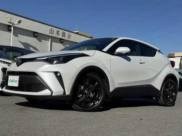 トヨタ Ｃ－ＨＲ G モード ネロセーフティプラスⅡ 千葉県 2022(令4)年 1.5万km プラチナホワイトパールマイカ トヨタセーフティセンス/プリクラッシュセーフティ/レーダークルーズコントロール/レーンキープアシスト/ブラインドスポットモニター/純正ナビ/Bluetooth/全方位カメラ/ハーフレザーシート/ブラインドスポットモニター/社外18インチAW/LEDライト/ETC/保証書・取説/スペアキー