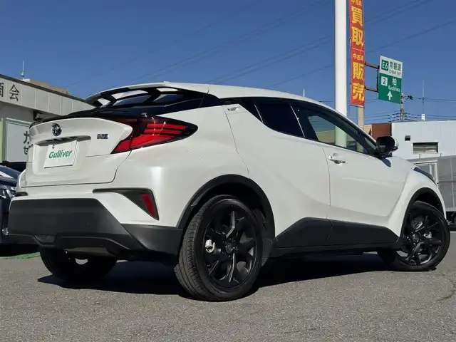 トヨタ Ｃ－ＨＲ G モード ネロセーフティプラスⅡ 千葉県 2022(令4)年 1.5万km プラチナホワイトパールマイカ トヨタセーフティセンス/プリクラッシュセーフティ/レーダークルーズコントロール/レーンキープアシスト/ブラインドスポットモニター/純正ナビ/Bluetooth/全方位カメラ/ハーフレザーシート/ブラインドスポットモニター/社外18インチAW/LEDライト/ETC/保証書・取説/スペアキー