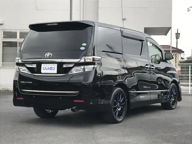 トヨタ ヴェルファイア 2．4Z ゴールデンアイズ 栃木県 2013(平25)年 14.4万km ブラック (株)IDOMが運営する【じしゃロン小山店】の自社ローン対象車両になります。こちらは現金ご利用時の価格です。/自社ローンご希望の方は別途その旨お申付け下さい。//禁煙車/純正フルセグナビ/（CD/DVD/AM/FMラジオ）/(Bluetooth)/スマートキー/プッシュスタート/バックカメラ/ＥＴＣ/クルーズコントロール/両側パワースライドドア/パワーバックドア/オットマン/システムコンソール/ステアリングリモコン/電動格納ドアミラー/パワーウインドウ/オートライト/自動防眩ミラー