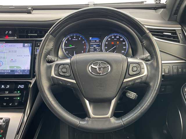 トヨタ ハリアー プレミアム メタル&レザーP 愛知県 2018(平30)年 8.7万km ブラック セーフティセンス　/純正エアロパーツ　/社外１０型ナビ　/３眼ＬＥＤ　/サンルーフ　/黒革シート　/レーダークルコン　/シートヒーター　/エアシート　/バックカメラ　/電動リヤゲート　/パワーシート　/コーナーセンサー/純正AW/ETC/レーンキープ/オートマチックハイビーム/ドライブレコーダー/衝突軽減/フルセグTV/CD/DVD/Bluetooth/ステアリングスイッチ/スマートキー/プッシュスタート