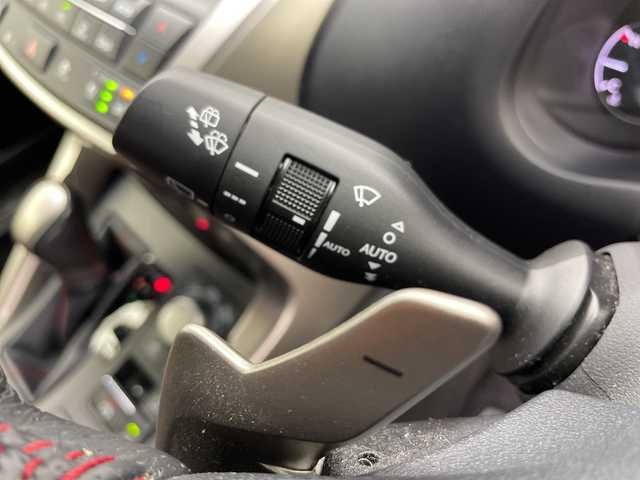 レクサス ＮＸ 200t Fスポーツ 富山県 2015(平27)年 8.9万km ソニッククォーツ 純正ナビ（AM/FM/DVD/BT/USB/フルセグ）/バックカメラ/前後ドライブレコーダー/ビルトインETC/レザーシート/D/N席パワーシート/D席メモリシート/D/N席シートヒーター/D/N席シートベンチレーション/クルーズコントロール/横滑り防止装置/アイドリングストップ/ハンドルヒーター/純正アルミホイール/純正フロアマット/オートLEDライト/オートホールド付電子パーキング/革巻きステアリング/ステアリングスイッチ/パドルシフト/スマートキー