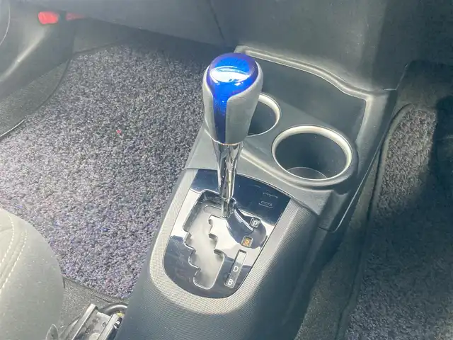 トヨタ アクア G 島根県 2019(令1)年 2.2万km ホワイトパールクリスタルシャイン ワンオーナー /ディーラーOP SDナビ(CD/BT/ワンセグ)/バックカメラ/トヨタセーフティーセンス/ ・プリクラッシュセーフティー/ ・レーントレーシングアシスト/ ・オートハイビーム/オートライト/クルーズコントロール/ETC/純正前方ドライブレコーダー/ステアリングリモコン/純正フロアマット/純正ドアバイザー/LEDヘッドライト/LEDフォグランプ/取扱説明書/保証書