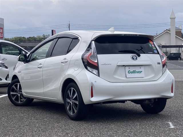 トヨタ アクア G 島根県 2019(令1)年 2.2万km ホワイトパールクリスタルシャイン ワンオーナー /ディーラーOP SDナビ(CD/BT/ワンセグ)/バックカメラ/トヨタセーフティーセンス/ ・プリクラッシュセーフティー/ ・レーントレーシングアシスト/ ・オートハイビーム/オートライト/クルーズコントロール/ETC/純正前方ドライブレコーダー/ステアリングリモコン/純正フロアマット/純正ドアバイザー/LEDヘッドライト/LEDフォグランプ/取扱説明書/保証書