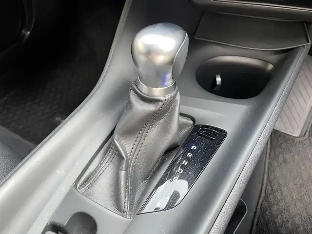 トヨタ Ｃ－ＨＲ S LEDパッケージ 滋賀県 2018(平30)年 2.6万km ブラックマイカ 禁煙車/8インチナビ/　(Bluetooth・フルセグTV・DVD・SD)/ETC/ドライブレコーダー/追従クルーズコントロール/ブレーキホールド/電動パーキングブレーキホールド/前方コーナーセンサー/レーンキープアシスト/オートマチックハイビーム/ステアリングリモコン/PCS