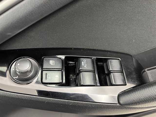 マツダ アクセラ スポーツ 15C 埼玉県 2017(平29)年 7.8万km ディープクリスタルブルーマイカ 純正メモリナビ/CD/DVD/Bluetooth/ワンセグ/ドライブレコーダー/ブラインドスポットモニター/ETC/プッシュスタート/スマートキー/社外１６インチAW