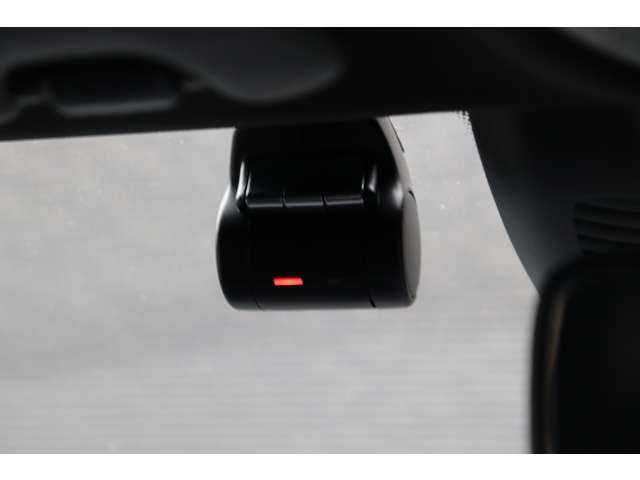 メルセデス・ベンツ Ｃ１８０ アバンギャルド AMGライン 大分県 2018(平30)年 4.6万km オブシディアンブラック レーダーセフティパッケージ/アダプティブクルーズコントロール/純正ナビ/ＣａｒＰｌａｙ/地デジ/Bluetooth/シートヒーター/パワーシート/パドルシフト/ＬＥＤヘッドライト/オートハイビーム/アンビエントライト/純正１８インチＡＷ/純正ドライブレコーダー前後/ＥＴＣ