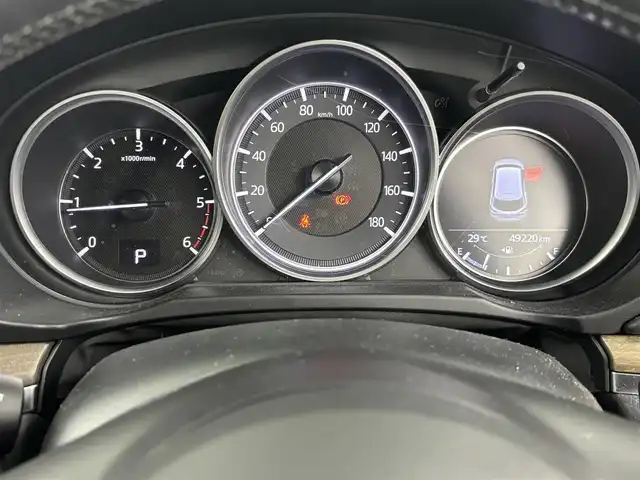 マツダ ＣＸ－８ XD Lパッケージ 埼玉県 2018(平30)年 5万km ジェットブラックマイカ BOSEサウンド/純正ナビ/(Bluetooth/USB/AUX/CD/DVD/AM/FM)/地デジワンセグ/全方位カメラ/前後ドライブレコーダー/ETC/アダプティブクルーズコントロール/衝突軽減ブレーキ/車線逸脱警報/クリアランスソナー/ステアリングヒーター/運転席・助手席・２列目シートヒーター/パワーバックドア/電子パーキングシステム/オートブレーキホールド/ルーフレール/アイドリングストップ/ロールサンシェード/プッシュスタート/ステアリングリモコン/ウィンカーミラー/フロントフォグランプ/純正フロアマット/純正19インチアルミホイール