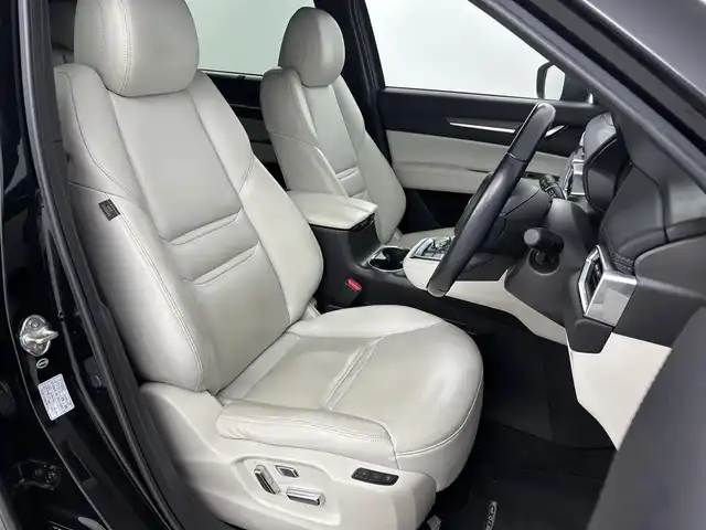 マツダ ＣＸ－８ XD Lパッケージ 埼玉県 2018(平30)年 5万km ジェットブラックマイカ BOSEサウンド/純正ナビ/(Bluetooth/USB/AUX/CD/DVD/AM/FM)/地デジワンセグ/全方位カメラ/前後ドライブレコーダー/ETC/アダプティブクルーズコントロール/衝突軽減ブレーキ/車線逸脱警報/クリアランスソナー/ステアリングヒーター/運転席・助手席・２列目シートヒーター/パワーバックドア/電子パーキングシステム/オートブレーキホールド/ルーフレール/アイドリングストップ/ロールサンシェード/プッシュスタート/ステアリングリモコン/ウィンカーミラー/フロントフォグランプ/純正フロアマット/純正19インチアルミホイール