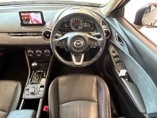 マツダ ＣＸ－３ 20S Lパッケージ 埼玉県 2018(平30)年 3.9万km ジェットブラックマイカ シティブレーキサポート /純正メモリナビ /全方位モニター /レーダークルーズコントロール /LEDオートライト /革シート /メモリシート /シートヒーター /純正18インチアルミホイール /ステアリングヒーター /パドルシフト/ヘッドアップディスプレイ/電子パーキング/純正ETC