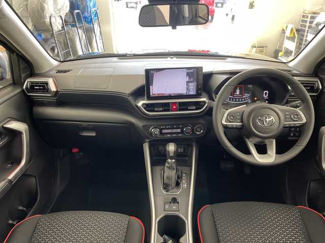 トヨタ ライズ Z 道央・札幌 2025(令7)年 0.1千km ブラックマイカメタリック ・4WD/ターボ/寒冷地仕様/・スマートアシスト/・アダプティブクルーズコントロール/・デイスプレイオーディオ/・フルセグＴＶ/・USB・HDMI・BT/・Androidauto・AppleCarplay/・バックカメラ/・ワイパーデアイサー/・前席シートヒーター/・LEDヘッドライト/オートハイビーム/・フォグライト/・スマートキー/プッシュスタートボタン/・パーキングソナー