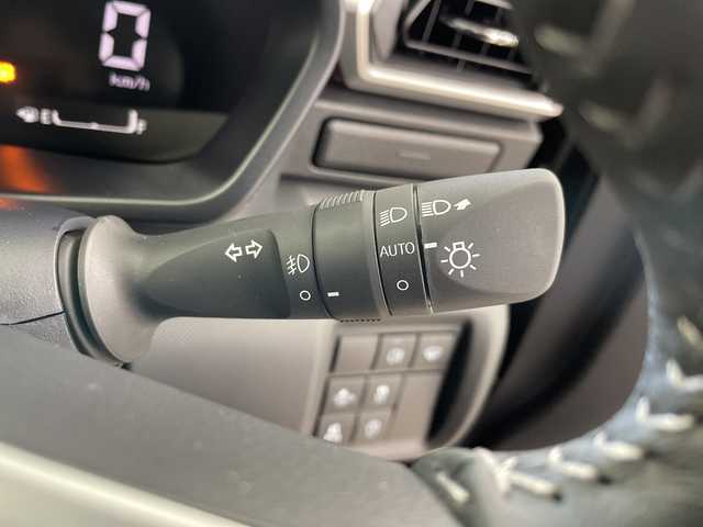 トヨタ ライズ Z 道央・札幌 2025(令7)年 0.1千km ブラックマイカメタリック ・4WD/ターボ/寒冷地仕様/・スマートアシスト/・アダプティブクルーズコントロール/・デイスプレイオーディオ/・フルセグＴＶ/・USB・HDMI・BT/・Androidauto・AppleCarplay/・バックカメラ/・ワイパーデアイサー/・前席シートヒーター/・LEDヘッドライト/オートハイビーム/・フォグライト/・スマートキー/プッシュスタートボタン/・パーキングソナー