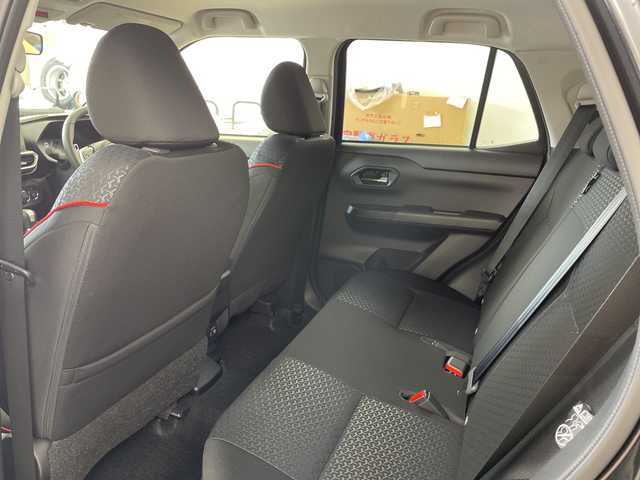 トヨタ ライズ Z 道央・札幌 2025(令7)年 0.1千km ブラックマイカメタリック ・4WD/ターボ/寒冷地仕様/・スマートアシスト/・アダプティブクルーズコントロール/・デイスプレイオーディオ/・フルセグＴＶ/・USB・HDMI・BT/・Androidauto・AppleCarplay/・バックカメラ/・ワイパーデアイサー/・前席シートヒーター/・LEDヘッドライト/オートハイビーム/・フォグライト/・スマートキー/プッシュスタートボタン/・パーキングソナー