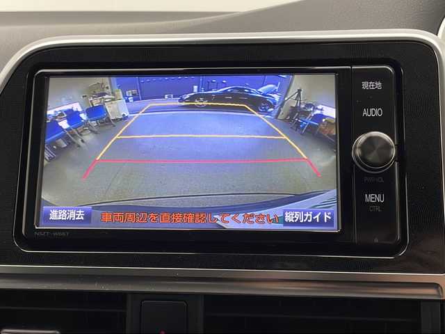 トヨタ シエンタ ハイブリッド G クエロ 宮崎県 2017(平29)年 4.5万km シルバーM ワンオーナー/Toyota Safety Sense/〇プリクラシュセーフティ/〇レーンディパーチャーアラート/〇オートハイビーム/〇先行車発進/純正7インチSDナビ/フルセグTV/CD/DVD/Bluetooth/バックカメラ/ハーフレザーシート/両側パワースライドドア/LEDヘッドライト/純正16インチAW/ビルトインETC/スマートキー×2/保証書