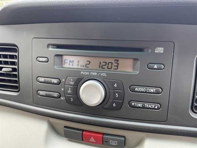 ダイハツ アトレー ワゴン カスタム ターボ RS 山形県 2013(平25)年 2万km ブライトシルバーメタリック 4WD/ターボ/カーオーディオ/　　【CD　AM/FM】/両側イージークローザードア/HIDヘッドライト/純正13インチアルミホイール/純正フロアマット/パワーウィンドウ/ドアバイザー/AAC/電動格納ミラー/フォグランプ/リモコンキー/ETC