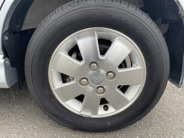 ダイハツ アトレー ワゴン カスタム ターボ RS 山形県 2013(平25)年 2万km ブライトシルバーメタリック 4WD/ターボ/カーオーディオ/　　【CD　AM/FM】/両側イージークローザードア/HIDヘッドライト/純正13インチアルミホイール/純正フロアマット/パワーウィンドウ/ドアバイザー/AAC/電動格納ミラー/フォグランプ/リモコンキー/ETC