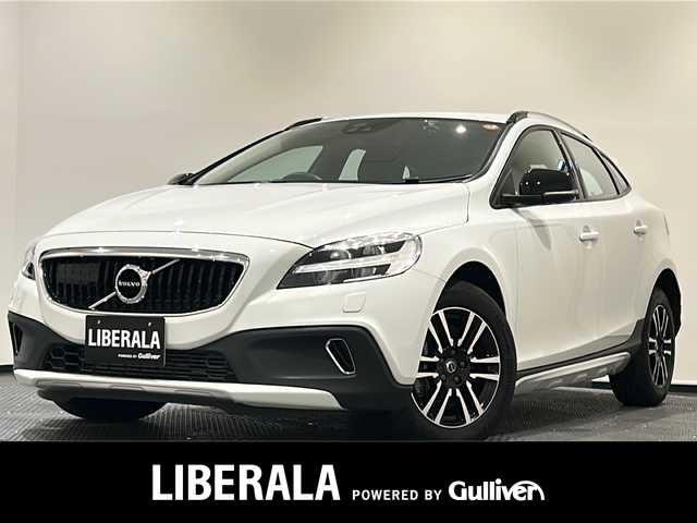ボルボ Ｖ４０ クロスカントリー T3 キネティック 新潟県 2019(平31)年 3.2万km アイスホワイト アダプティブ・クルーズ・コントロール/ブラインドスポット・インフォメーション・システム/レーン・キーピング・エイド/レーン・チェンジ・マージ・エイド/ロード・サイン・インフォメーション/（ドライバー・アラート・コントロール/クロス・トラフィック・アラート/リアビューカメラ/ LEDヘッドライト（アクティブベンディング機能付）/アクティブ・ハイビーム/LEDデイタイム・ランニング/ 7インチ・ワイドディスプレイ/・HDDナビ/・Bluetooth/・USB/ドライブレコーダー/ETC
