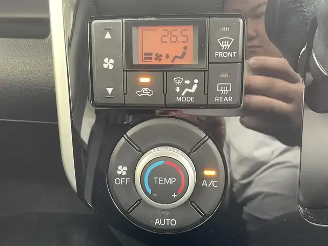 ダイハツ タント カスタム RS SAⅡ 秋田県 2016(平28)年 12.1万km ブラックマイカメタリック (株)IDOMが運営する【じしゃロン秋田店】の自社ローン対象車両になります。こちらは現金ご利用時の価格です。自社ローンご希望の方は別途その旨お申付け下さい。/スマートアシストII/衝突回避支援ブレーキ/衝突警報機能(対車両・対歩行者)/車線逸脱警報機能/誤発進抑制制御機能（前方・後方）/先行車発進お知らせ機能/純正SDナビ【CD/DVD/SD/Bluetooth/USB/AUX/iPod】/フルセグTV/両側パワースライドドア/ETC/前方ドライブレコーダー/LEDヘッドライト/後方コーナーセンサー