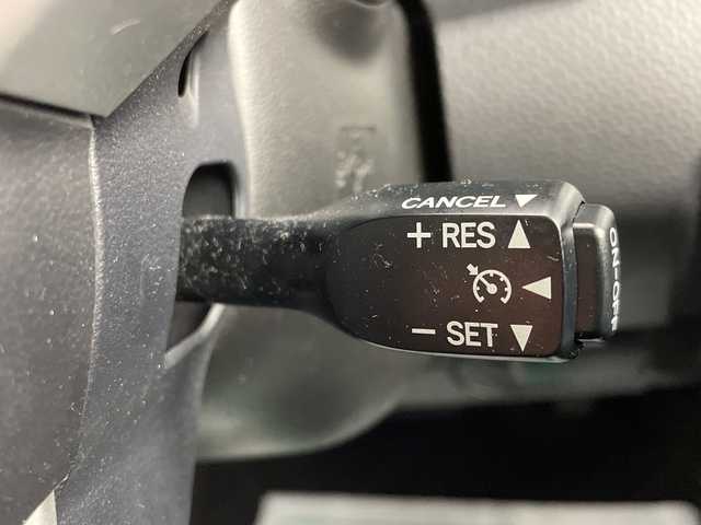 トヨタ ルーミー カスタムG－T 大阪府 2017(平29)年 2.6万km ブラックマイカメタリック スマートアシストII/　・衝突警告機能/　・衝突回避支援ブレーキ機能/　・誤発進抑制機能/　・車線逸脱警報機能/　・先行車発進お知らせ機能/　・オートマチックハイビーム/社外ナビ/　（Bluetooth/CD/DVD）/フルセグTV/バックカメラ/クルーズコントロール/両側パワースライドドア/LEDヘッドライト/フォグランプ/オートライト/純正15インチアルミホイール/純正フロアマット/スマートキー/ETC