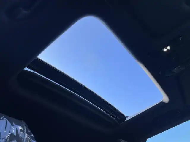 トヨタ ランドクルーザー ２５０ VX 栃木県 2024(令6)年 0.1万km プラチナホワイトパールマイカ モデリスタパッケージ/・フロントバンパーガード/・フロントアンダーカバー/・リヤバンパーガーニッシュ/トヨタチームメイト［アドバンスト ドライブ(渋滞時支援)］ /ToyotaSafetySense/・プリクラッシュセーフティ(歩行者［昼夜］・自転車運転者［昼夜］・自動二輪車［昼］検知機能付衝突回避支援タイプ/ミリ波レーダー+単眼カメラ方式)/・緊急時操舵支援(アクティブ操舵機能付)+フロントクロストラフィックアラート［FCTA］+レーンチェンジアシスト［LCA］/・レーントレーシングアシスト［LTA］+レーンディパーチャーアラート［LDA］/・レーダークルーズコントロール(全車速追従機能付)/・オートマチックハイビーム［AHB］/・プロアクティブドライビングアシスト［PDA］/ブラインドスポットモニター［BSM］+安心降車アシスト［SEA］+後方車両接近告知+周辺車両接近時サポート(通報提案機能)+後方車両への接近警報＋セカンダリーコリジョンブレーキ(停車中後突対応)/パノラミックビューモニター/12.3インチディスプレイオーディオ(コネクティッドナビ対応)Plus+トヨタプレミアムサウンドシステム/デジタルインナーミラー/ドライブレコーダー