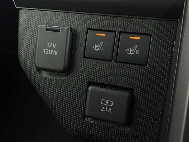 ダイハツ タフト G ダーククロムベンチャー 愛知県 2024(令6)年 0.9万km サンドベージュメタリック KENWOODナビ【MDV-S707W】/フルセグTV・Bluetooth/ガラスルーフ/ルーフレール/純正15インチアルミホイール/スマートアシスト/アダプティブクルーズコントロール/レーンキープコントロール/衝突回避支援ブレーキ/衝突警報/ブレーキ制御付誤発進抑制(前方・後方)/車線逸脱抑制制御/車線逸脱警報/路外逸脱警報/ふらつき警報/先行車発進お知らせ/標識認識/アダプティブドライビングビーム/サイドビューランプ/コーナーセンサー(フロント・リヤ)/アイドリングストップ/LEDヘッドライト/オートライト/フロントフォグランプ/ファブリックシート/運転席助手席シートヒーター/スマートキー/プッシュスタート/イモビライザー/保証書・取扱説明書/スペアキー