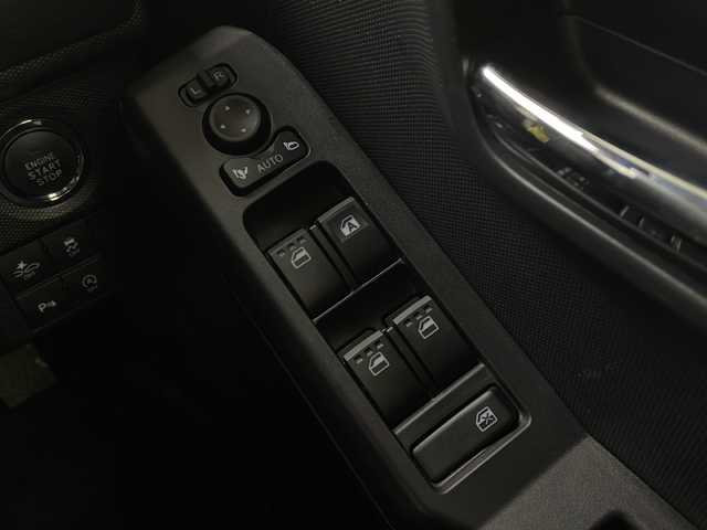 ダイハツ タフト G ダーククロムベンチャー 愛知県 2024(令6)年 0.9万km サンドベージュメタリック KENWOODナビ【MDV-S707W】/フルセグTV・Bluetooth/ガラスルーフ/ルーフレール/純正15インチアルミホイール/スマートアシスト/アダプティブクルーズコントロール/レーンキープコントロール/衝突回避支援ブレーキ/衝突警報/ブレーキ制御付誤発進抑制(前方・後方)/車線逸脱抑制制御/車線逸脱警報/路外逸脱警報/ふらつき警報/先行車発進お知らせ/標識認識/アダプティブドライビングビーム/サイドビューランプ/コーナーセンサー(フロント・リヤ)/アイドリングストップ/LEDヘッドライト/オートライト/フロントフォグランプ/ファブリックシート/運転席助手席シートヒーター/スマートキー/プッシュスタート/イモビライザー/保証書・取扱説明書/スペアキー