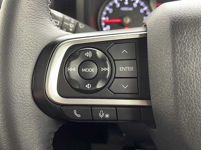 ダイハツ タフト G ダーククロムベンチャー 愛知県 2024(令6)年 0.9万km サンドベージュメタリック KENWOODナビ【MDV-S707W】/フルセグTV・Bluetooth/ガラスルーフ/ルーフレール/純正15インチアルミホイール/スマートアシスト/アダプティブクルーズコントロール/レーンキープコントロール/衝突回避支援ブレーキ/衝突警報/ブレーキ制御付誤発進抑制(前方・後方)/車線逸脱抑制制御/車線逸脱警報/路外逸脱警報/ふらつき警報/先行車発進お知らせ/標識認識/アダプティブドライビングビーム/サイドビューランプ/コーナーセンサー(フロント・リヤ)/アイドリングストップ/LEDヘッドライト/オートライト/フロントフォグランプ/ファブリックシート/運転席助手席シートヒーター/スマートキー/プッシュスタート/イモビライザー/保証書・取扱説明書/スペアキー