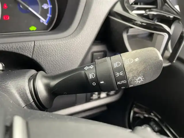 トヨタ ヴォクシー ハイブリッド ZS 煌 大分県 2018(平30)年 4.8万km ブラック 純正SDナビ（NSZN-Z66T）/ BT/CD/DVD/フルセグ/純正フリップダウンモニター/両側パワースライドドア/バックカメラ/クルーズコントロール/オートマチックハイビーム/レーンキープアシスト/ドライブレコーダー/LEDヘッドライト/本革巻きステアリング/フロアマット/プッシュスタート/スマートキー