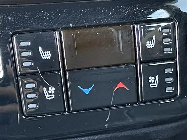 レクサス ＲＸ 500h Fスポーツパフォーマンス 群馬県 2023(令5)年 7.5万km ホワイトノーヴァガラスフレーク サンルーフ　/純正ナビ　/フルセグ・Ｂｌｕｅｔｏｏｔｈ　/全周囲カメラ　/前後席シートエアコン　/ハンドルヒーター　/駐車支援　/デジタルミラー　/レクサスセーフティシステム/パドルシフト　/シートメモリー　/ＨＵＤ