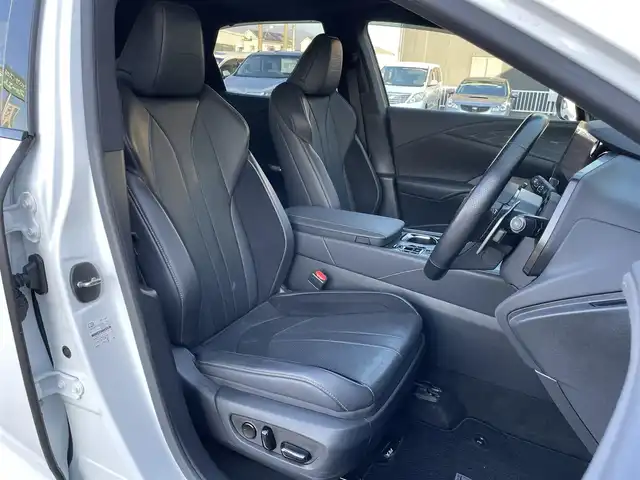 レクサス ＲＸ 500h Fスポーツパフォーマンス 群馬県 2023(令5)年 7.5万km ホワイトノーヴァガラスフレーク サンルーフ　/純正ナビ　/フルセグ・Ｂｌｕｅｔｏｏｔｈ　/全周囲カメラ　/前後席シートエアコン　/ハンドルヒーター　/駐車支援　/デジタルミラー　/レクサスセーフティシステム/パドルシフト　/シートメモリー　/ＨＵＤ