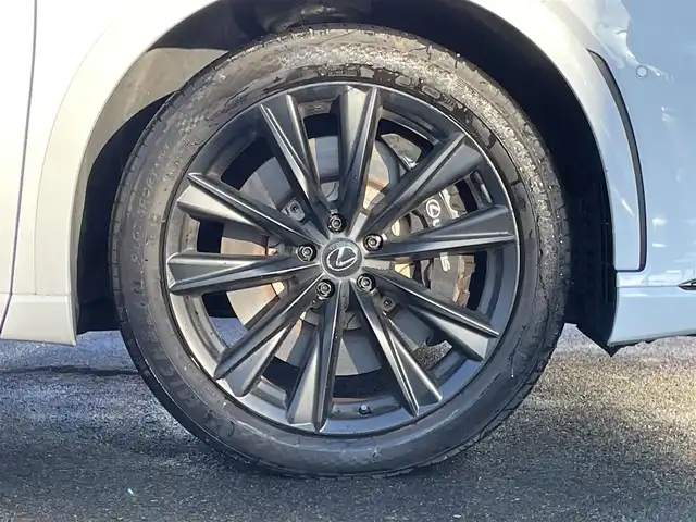 レクサス ＲＸ 500h Fスポーツパフォーマンス 群馬県 2023(令5)年 7.5万km ホワイトノーヴァガラスフレーク サンルーフ　/純正ナビ　/フルセグ・Ｂｌｕｅｔｏｏｔｈ　/全周囲カメラ　/前後席シートエアコン　/ハンドルヒーター　/駐車支援　/デジタルミラー　/レクサスセーフティシステム/パドルシフト　/シートメモリー　/ＨＵＤ
