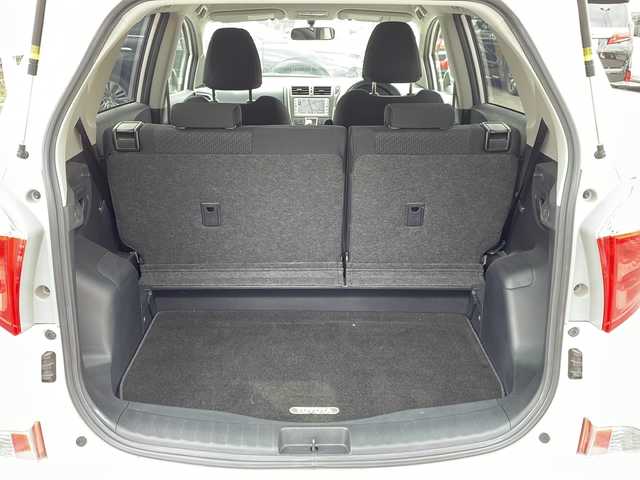 トヨタ ラクティス G 山口県 2011(平23)年 2.9万km ホワイトパールクリスタルシャイン ワンオーナー/純正ナビ/CD/AUX/ワンセグTV/バックカメラ/純正HIDヘッドライト/純正フォグランプ/オートライト/革巻ステアリング/コーナーセンサー/スマートキー/純正フロアマット/純正ドアバイザー/電動格納ウインカードアミラー