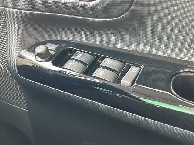 ダイハツ ムーヴ キャンバス G ブラックインテリア リミテッド SAⅢ 茨城県 2018(平30)年 3.8万km ブラックマイカメタリック ワンオーナー/純正ナビゲーション/CD/DVD/Bluetooth/フルセグ/バック/全方位カメラ/アイドリングストップ/横滑り防止装置/コーナーセンサー/衝突被害軽減システム/プッシュスタート/スマートキー×２/両側パワースライドドア/オートライト/オートマチックハイビーム/LEDヘッドライト/保証書、取扱説明書