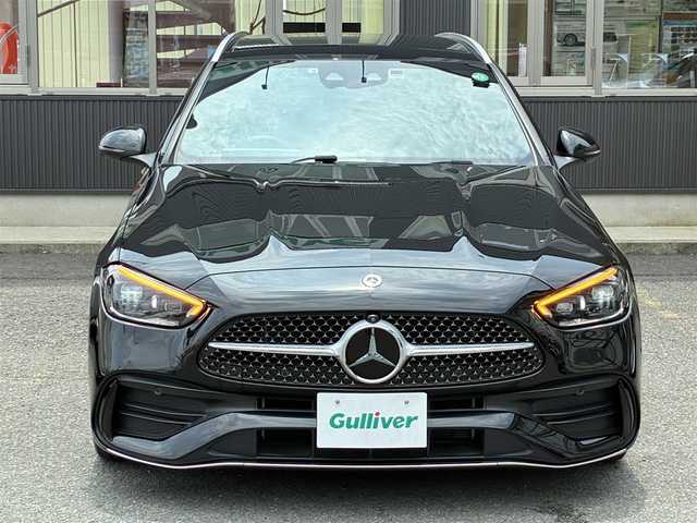 メルセデス・ベンツ Ｍ・ベンツ Ｃ２２０ｄ ステーションワゴン アバンギャルドAMGライン 京都府 2022(令4)年 1.2万km 黒Ｍ 登録時走行距離11683Km/パノラミックスライディングルーフ/レーダーセーフティパッケージ/・アクティブディスタンスA/・アクティブブレーキA/・プレセーフインパルスサイド/・アクティブブラインドスポットA/・アクティブレーンキープA/・アクティブステアリングA/・アクティブレーンチェンジA/・アクティブエマージェンシー ストップA/ユーザーエクスペリエンス/・11.9インチディスプレイ/・HDDナビ/・フルセグTV/・AppleCarPlay/AndroidAuto/・ETC2.0/360°カメラシステム/純正前後ドラレコ/アクティブパーキングA/レーザー×スエードコンビシート/・前席メモリー付パワーシート/・前席シートヒーター/レザーステアリング/・パドルシフト/キーレスゴー/・スマートキー×2個/アンビエントライト/LEDデジタルライト/純正スポーツサスペンション/純正18インチアルミホイール/車両取説/ユーザーエクスペリエンスクイックガイド